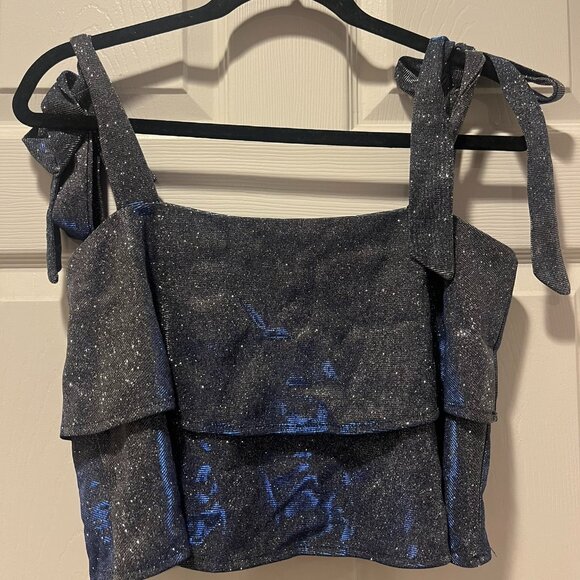 Superdown Helene Top - Picture 2 of 4